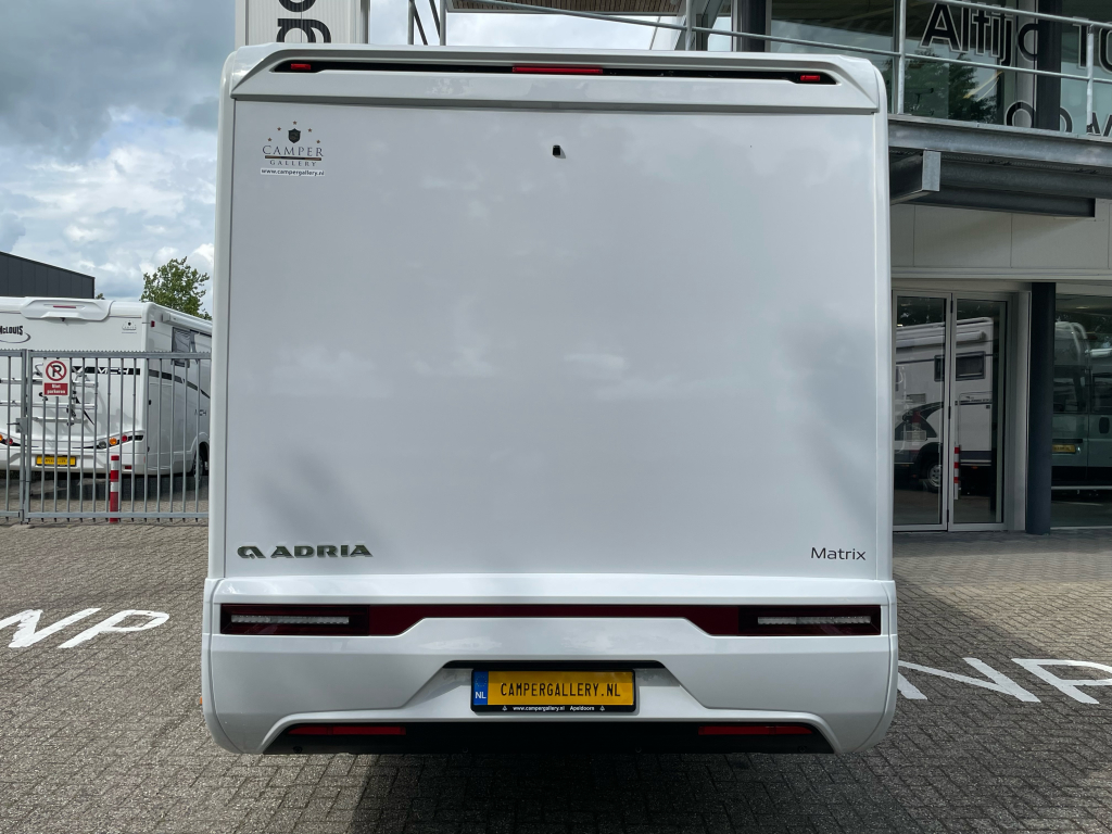 Adria MATRIX PLUS 670 DC QUEENSBED+HEFBED 2025! foto: 20