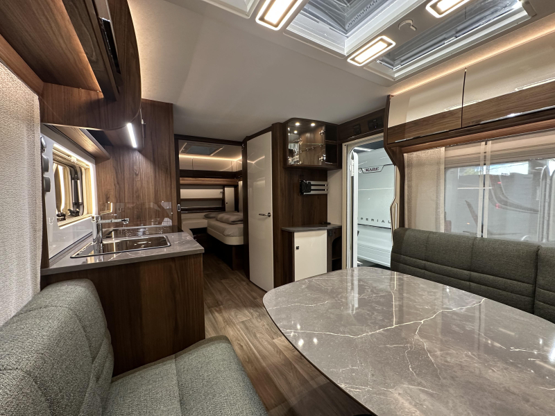 Fendt Diamant 560 SGW Model 2026  foto: 18