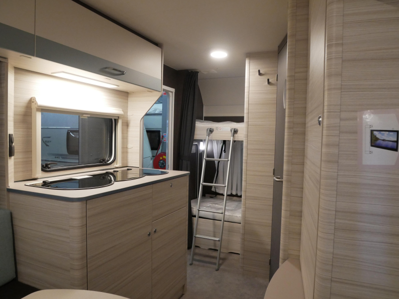 Dethleffs C'Joy 480 QLK mover et auvent offerts photo : 8