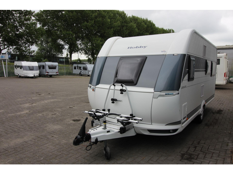 Hobby Excellent 495 UFE Mover, MPP accu, Voortent  foto: 4
