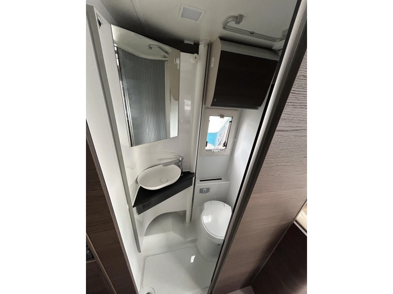 Adria Coral MB Supreme 670 SL 650 SL photo: 9