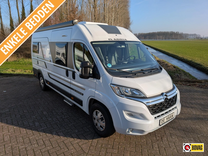 Adria Twin Axess 640 SL Lengtebedden buscamper  foto: 0