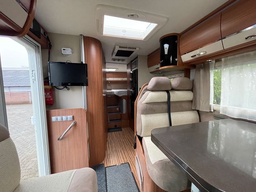 ADRIA CORAL S 670 SL photo : 4