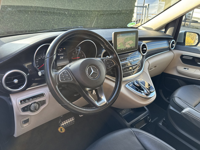 Mercedes-Benz Marco Polo V250 2.2 4-Matic 190 CV Autom&aacute;tico **Navegador/C&aacute;mara 360/Interior de cuero/Climatizador/Control de crucero/Asistente de carril/Techo elevable/Enganche de remolque desmontable/1 foto: 20