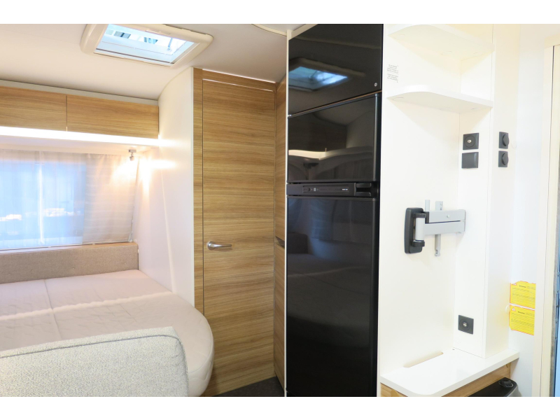 Adria Altea 392 PH AUVENT+CHAUFFAGE AU SOL+D&Eacute;PLACEUR photo : 15