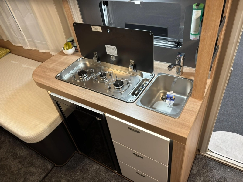 Knaus Sport 500 EU !! BED VAN 210CM LANG !!!  foto: 14