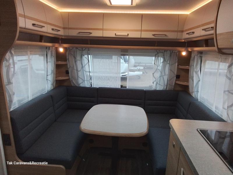 Fendt Bianco Activ 445 SFB model 2025 Gratis Airco  foto: 8