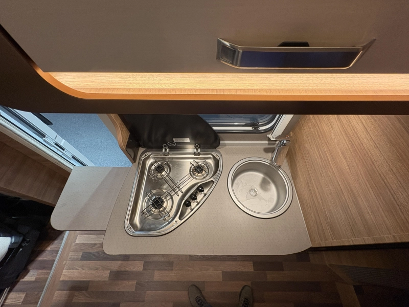 Weinsberg CaraCompact Pepper 600 MEG compact / cassetteluifel  foto: 6