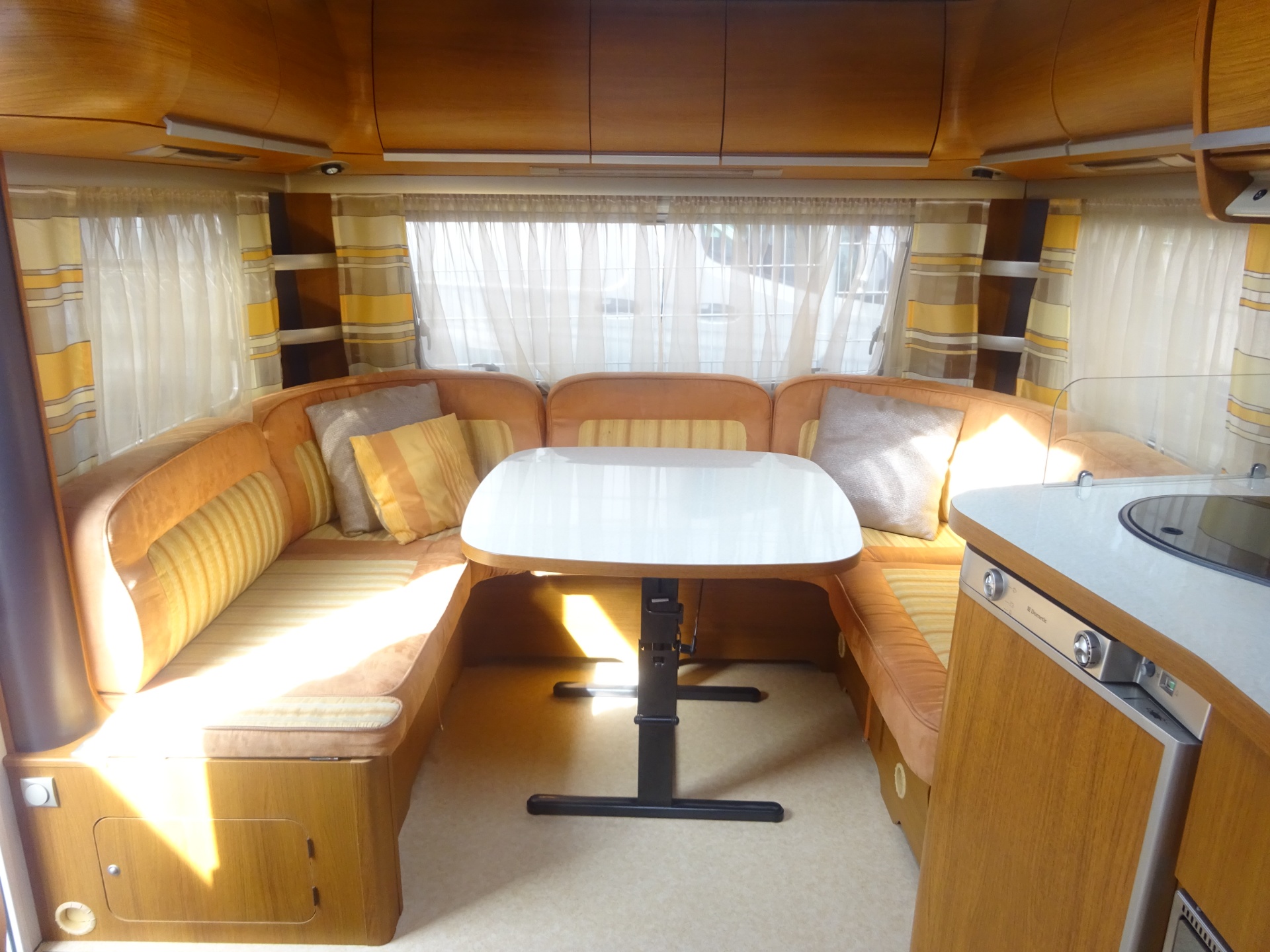 Fendt Diamant 560 Enkele Bedden+Rondzit+Mover #STERRENHEMEL# foto: 10