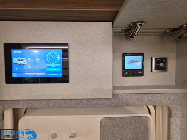 Hymer BML-I 880 *Automaat 170pk*Levelsysteem* BOMVOL!! foto: 16
