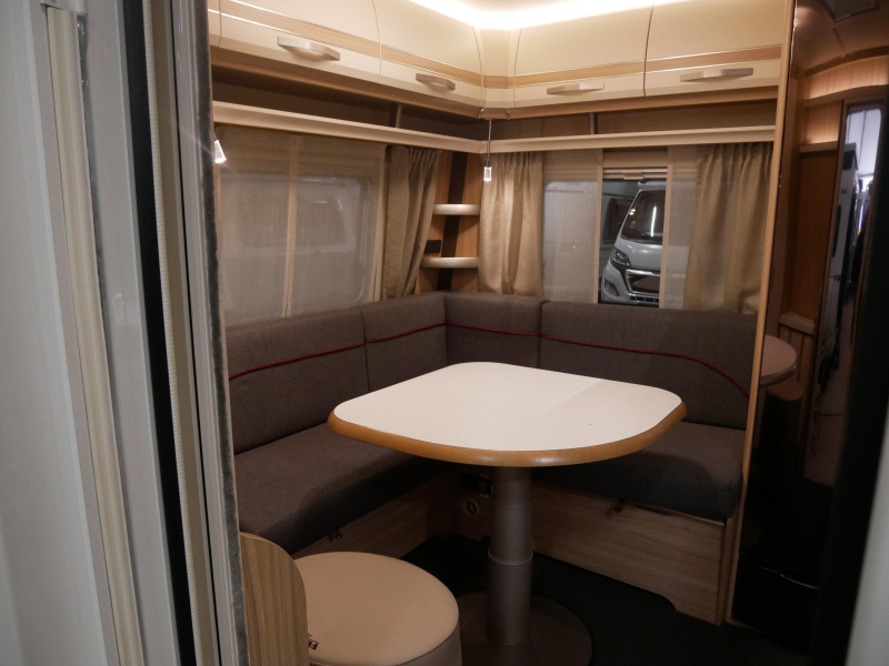 Fendt Bianco Activ 465 SGE Mover, Luifel, Fietsenrek  foto: 3