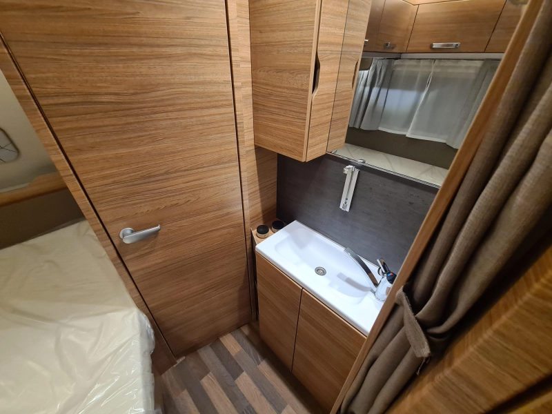 Weinsberg CaraOne 500 FDK Nieuw Edition Hot 2025!  foto: 11