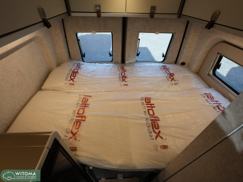 Hymer Grand Canyon S 600 4x4 4 Matic Off Grid Foto: 14