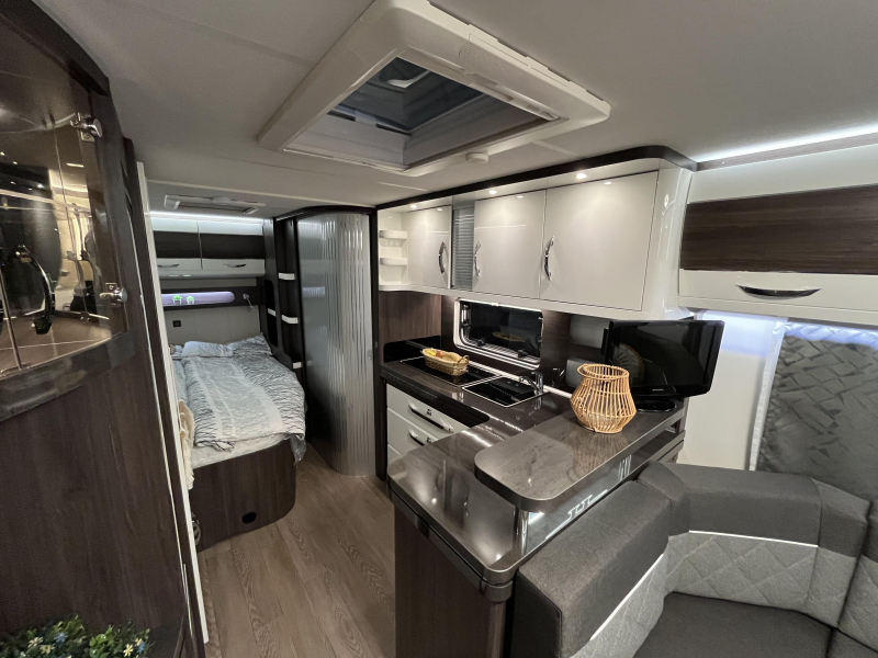 Hobby Prestige 560 FC 35 JAAR PEN!  foto: 6