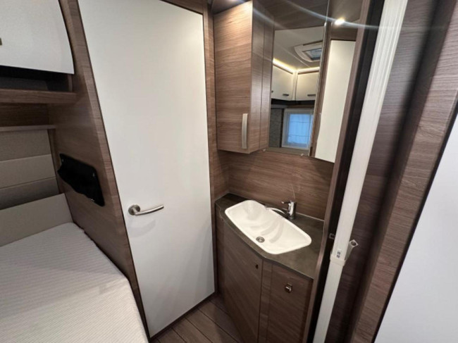 Knaus Sport 450 FU Silver Selection photo: 17
