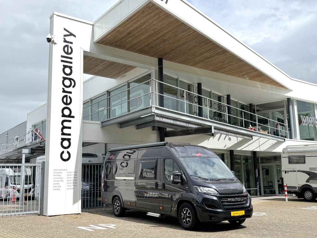 Carthago Malibu Van Charming 640 9TRAPS AUTOMAAT ENKELE BEDDEN