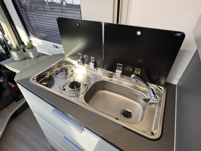 Adria Twin Supreme 640 SGX 180 pk AUTOMAAT 9-Traps Euro6 Fiat Ducato 8 **Lengtebedden in hoogte verstelbaar/4 zitplaatsen/2x Lithium/2 foto: 13