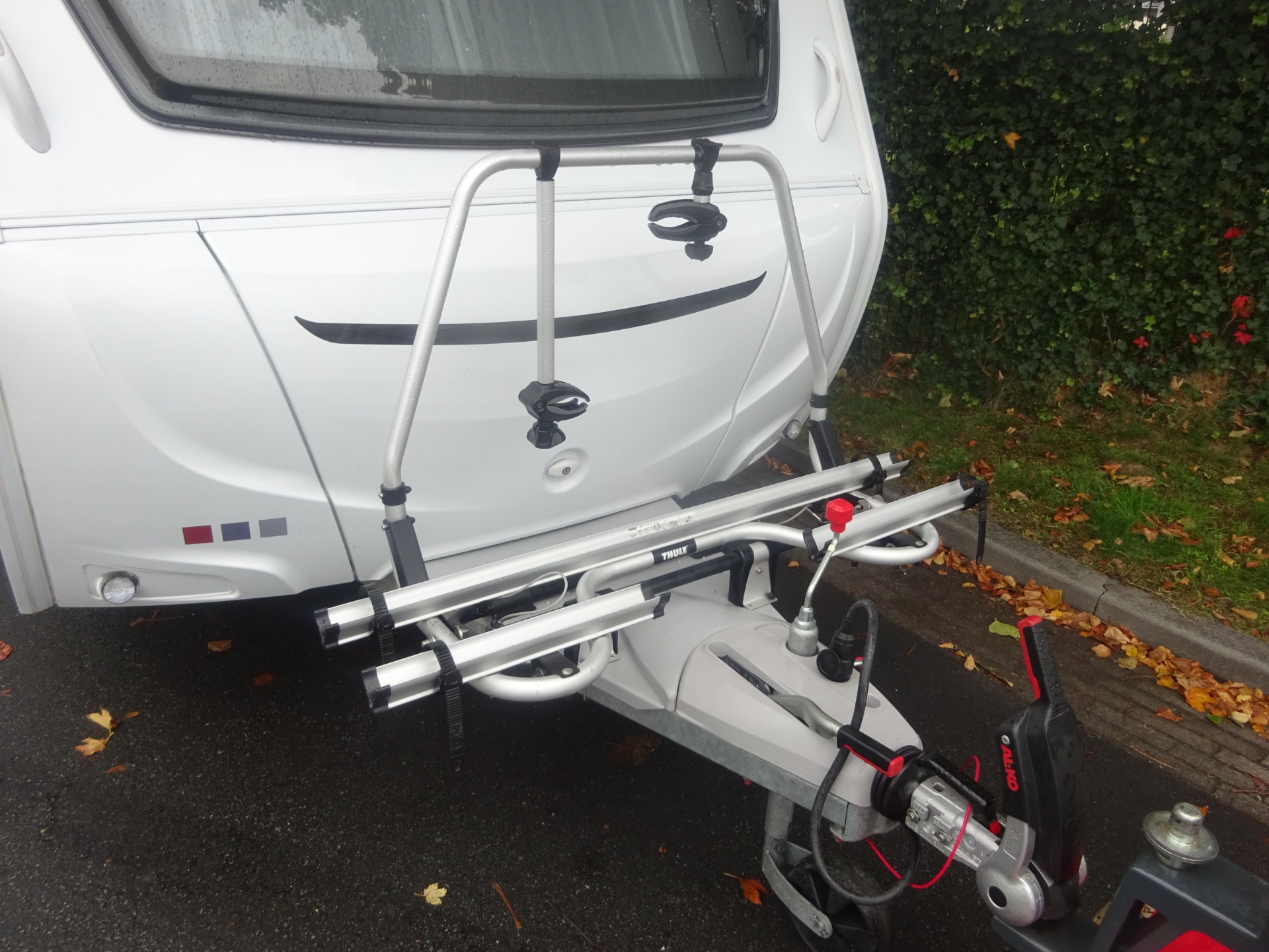 Lmc Sassino 460UL Enkele Bedden+Mover+Voortent foto: 8