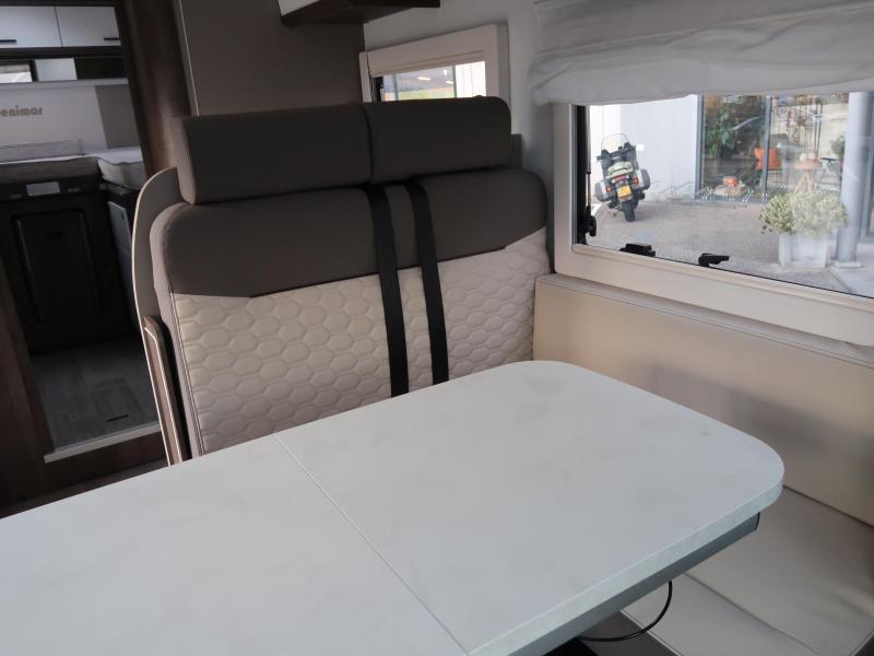 Benimar Cocoon 463 VOORDEEL 11.680,- euro  foto: 2