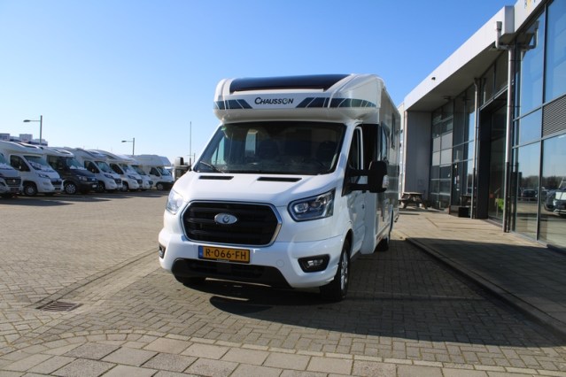Autocaravana compacta de ocasi&oacute;n joven Chausson Exclusive Line 660 autom&aacute;tica 170 CV (85 foto: 5