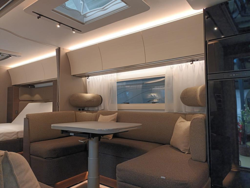 Adria Alpina 663 HT photo: 2