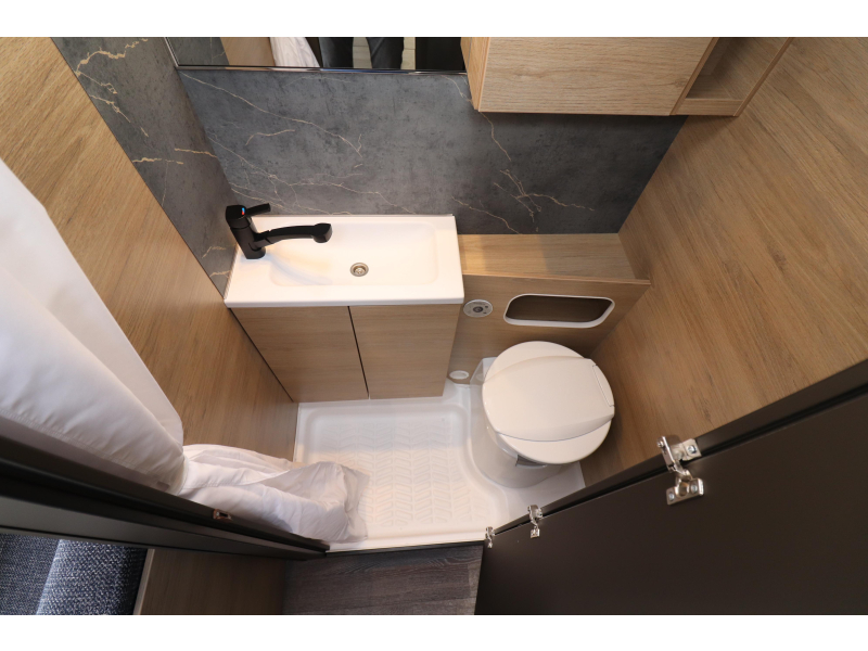 Weinsberg CaraOne 420 QD Modelo 2026 Cama Transversal 887 foto: 12