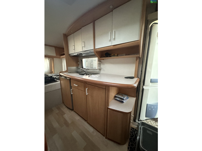 Hobby De Luxe Easy 440SF foto: 7