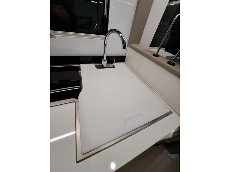 Adria Compact Supreme DL ACC, Full Led, automaat  foto: 10