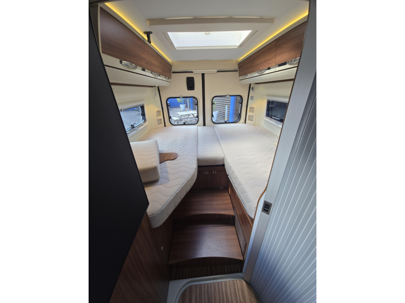 Adria Twin 640 SLX 2016 top staat  foto: 21