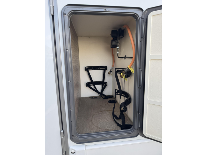 B&uuml;rstner Travel Van 620 G Harmony Line Fiat Basis Foto: 17