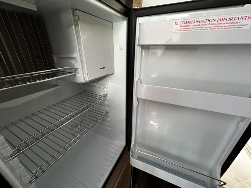 Karmann Davis 590 Transverse bed/2017/Euro6/Airco photo: 16