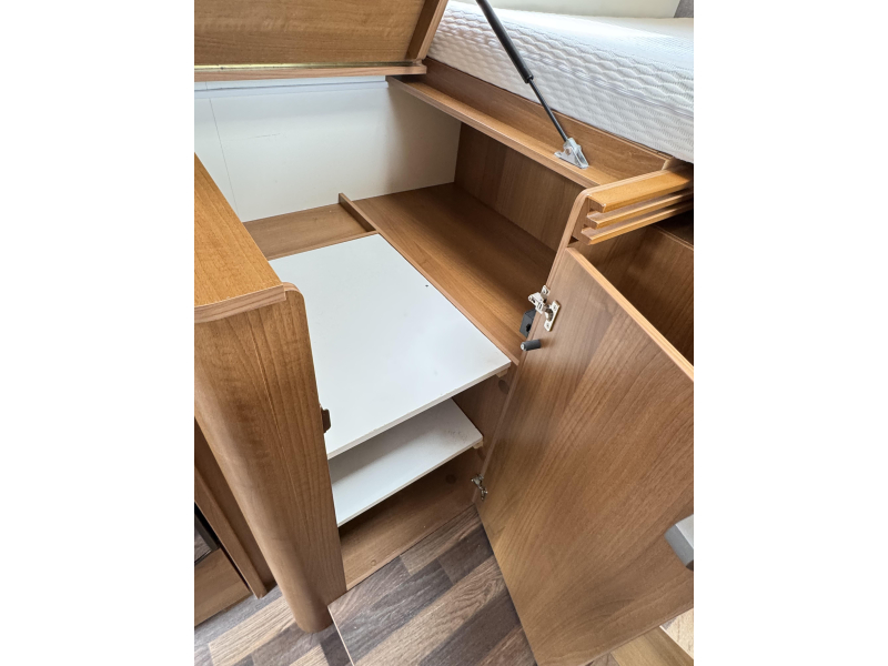 Knaus Vansation Van TI 600 meg - lits jumeaux photo : 10