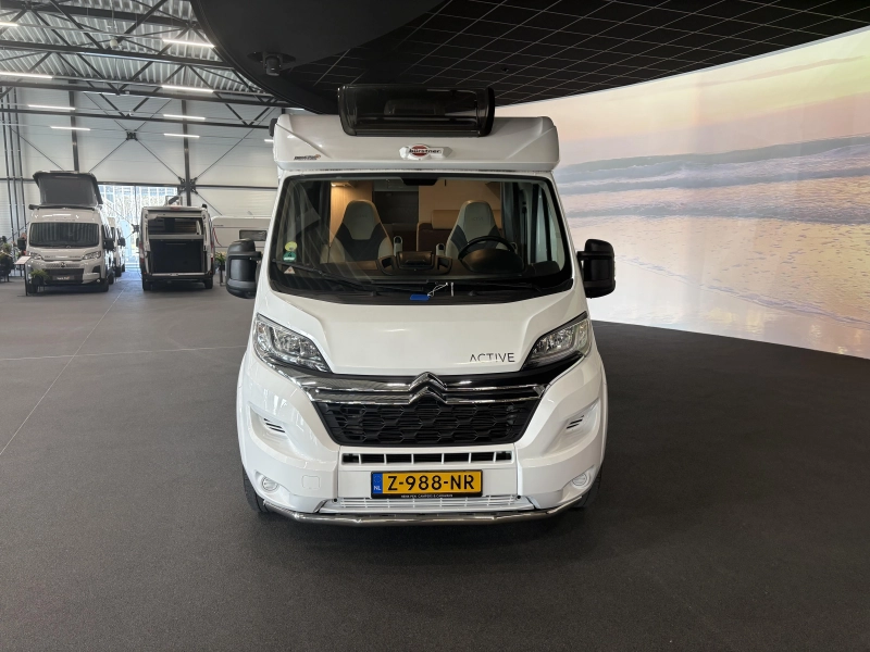 B&uuml;rstner Nexxo T 690 Levelsyst - Lithium Foto: 1
