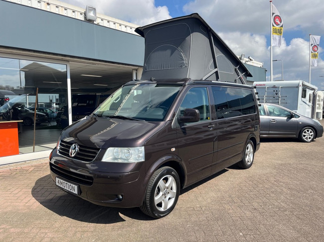 Volkswagen California T5 2.5tdi 4 Motion Hefdak Cruise Clima Bearlock CarPlay foto: 2