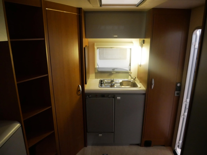 Knaus Deseo Transport Incl. Walker voortent foto: 3