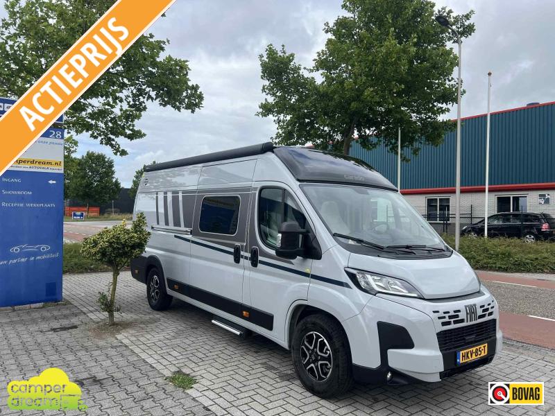 Knaus Sky TI 700 MEG Single beds