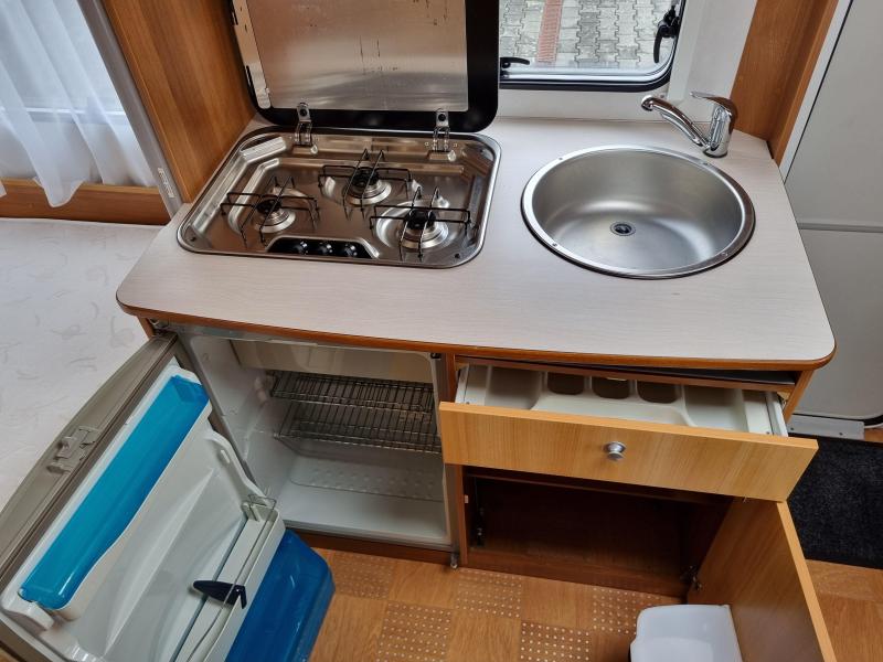 Carado C 160 Voortent + Uitbouw  foto: 14