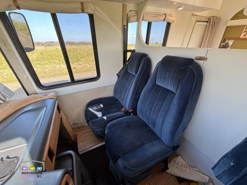 Ford E350  foto: 18