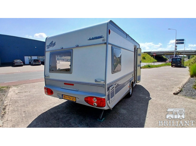 Caravana Fendt Saphir 470.. cama francesa/asientos redondos foto: 3