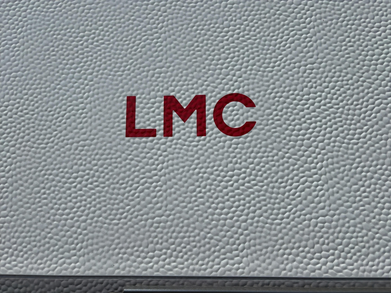LMC Tandero 480 D New Edition/Voortent  foto: 10