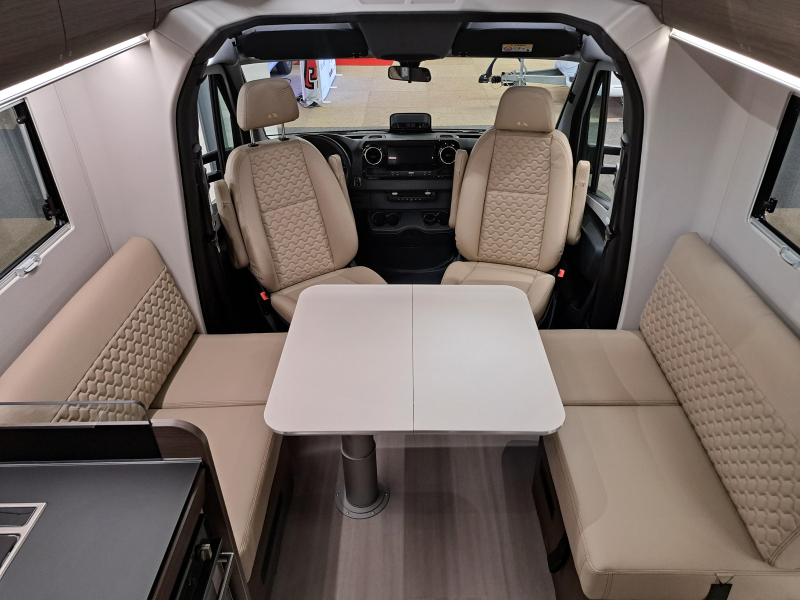 Adria Coral MB Supreme 670 DL  foto: 6