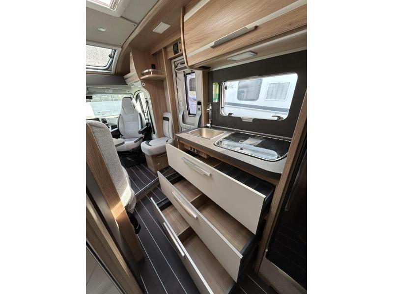 Knaus Sky TI 650 MEG Ex-alquiler foto: 8