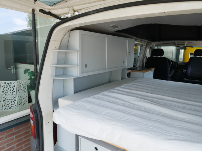 Volkswagen T5 Transporter, Basis Camper, Camper Gekeurd, Inruiler foto: 16