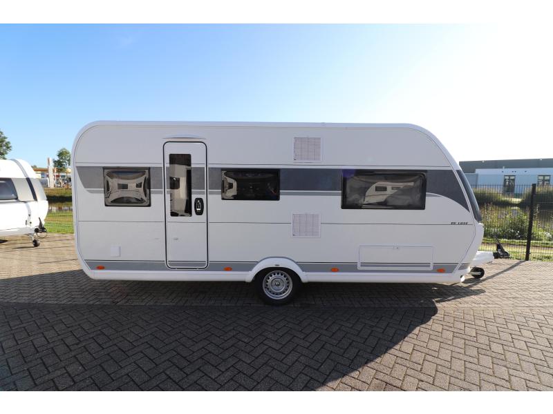 Hobby De Luxe 495 UL MODEL 2026 - 1800KG - 966 