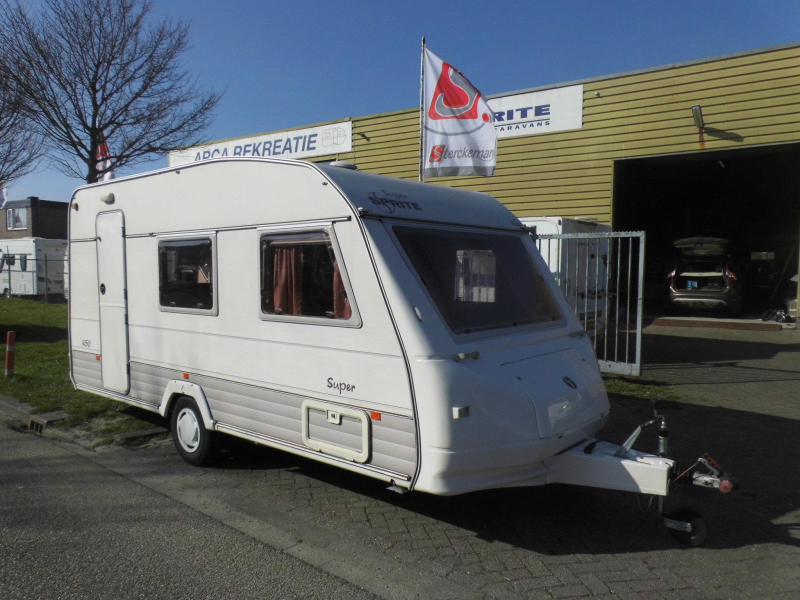 Sprite Musketeer 450 Awning! 