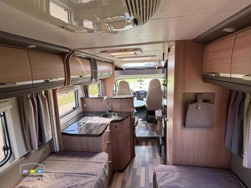 Knaus Sky TI 700 MEB  foto: 7