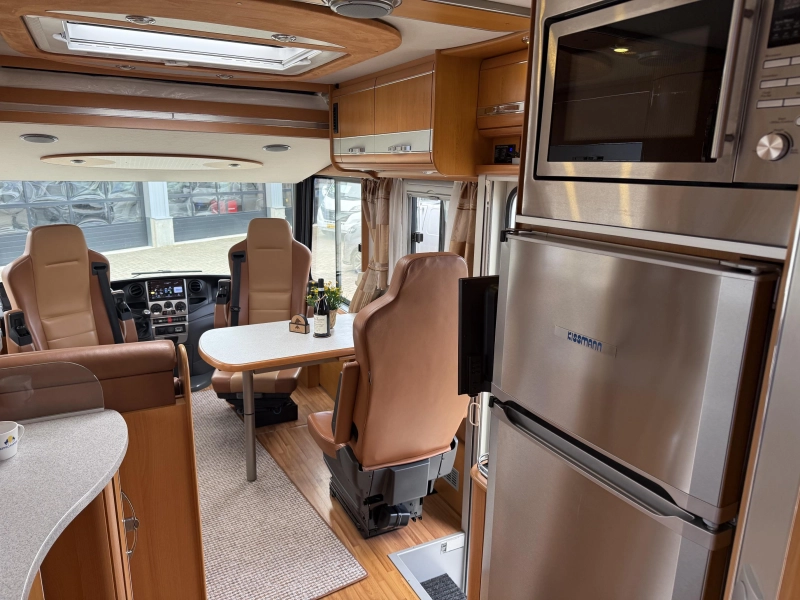 Phoenix Liner 8000 G Full options photo: 6