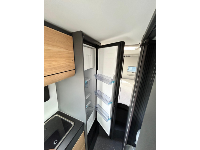 Adria Twin Max 680 SLB Stuurverwarming luifel  foto: 13