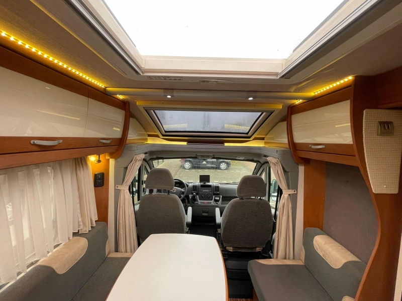 Karmann Ontario 725 TI Single Beds Air conditioning 2010 photo: 13