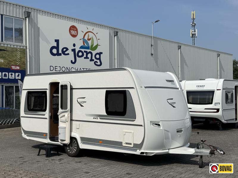 Toldo Fendt Saphir 445 TFB 